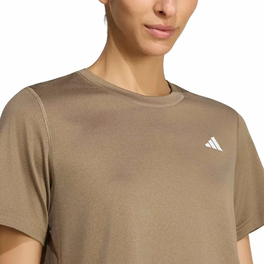 Imagen 4 de 6 de Remera adidas Workout Essentials-KAKI