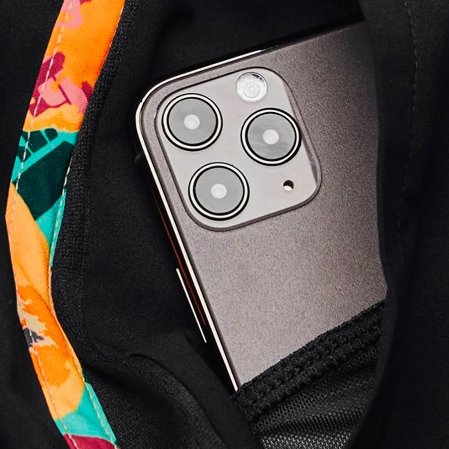 Imagen 5 de 7 de Shorts Under Armour Day Of The Dead-NEGRO/NARANJA