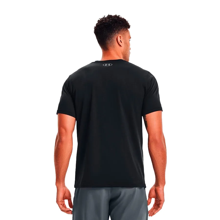 Imagen 3 de 6 de Remera Under Armour Fast Left Chest 2 Ss-NEGRO