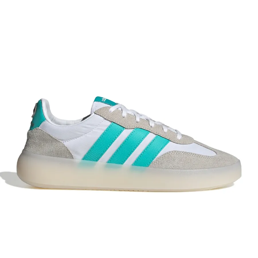Imagen 0 de 7 de Zapatillas adidas Bareeda Decode Mercedes - AMG Petronas-BLANCO/TURQUESA/BEIGE