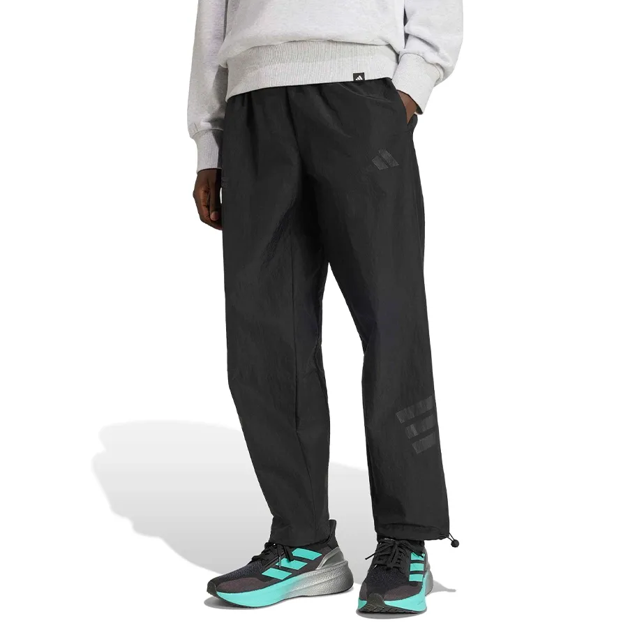 Imagen 0 de 5 de Pantalón adidas Mercedes-AMG Petronas-NEGRO