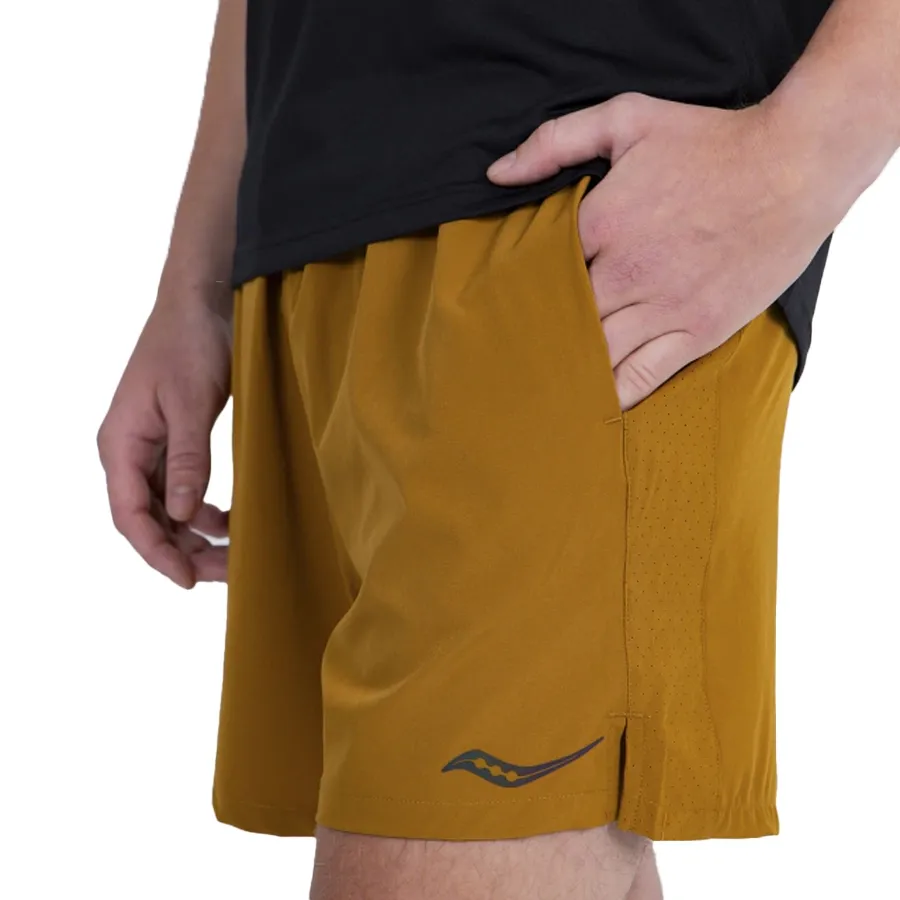 Imagen 0 de 5 de Shorts Saucony Outpace 5"-CAMEL