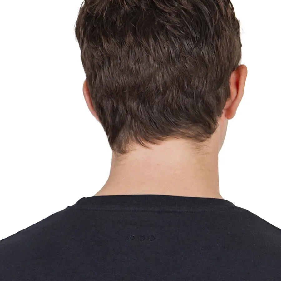 Imagen 2 de 5 de Remera Saucony Recovery-NEGRO