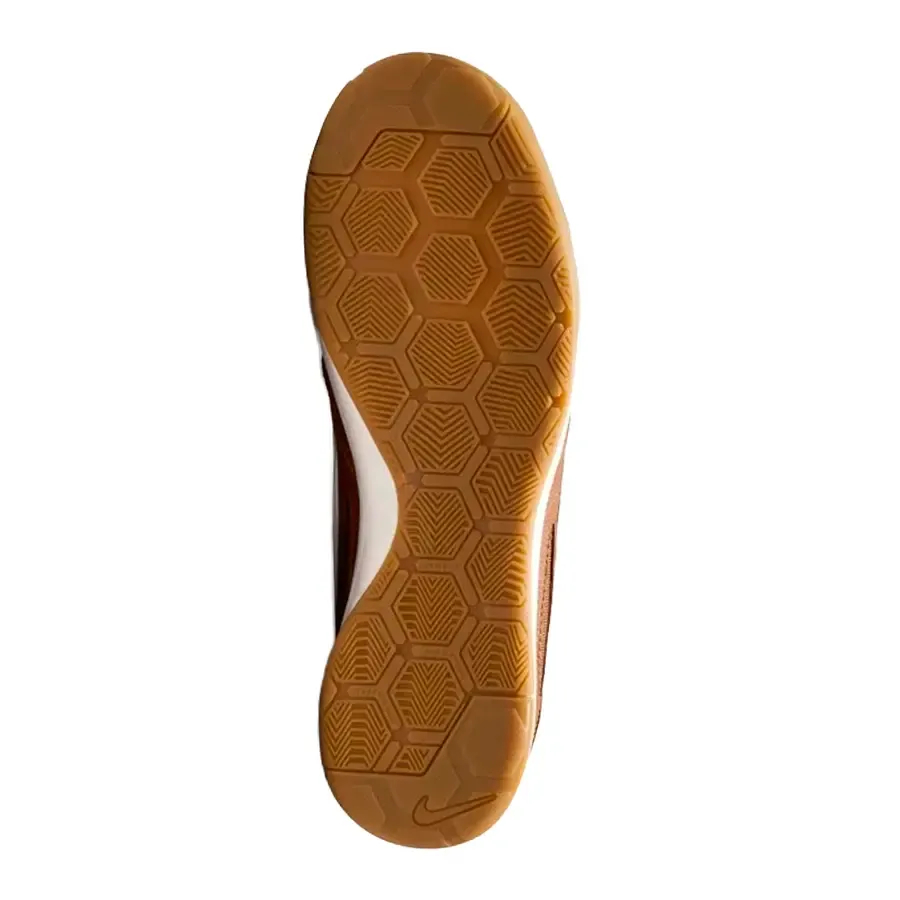 Imagen 4 de 8 de Botines Nike Gato In-CAMEL