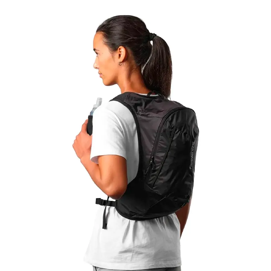 Imagen 2 de 8 de Chaleco Salomon Cross 12-NEGRO