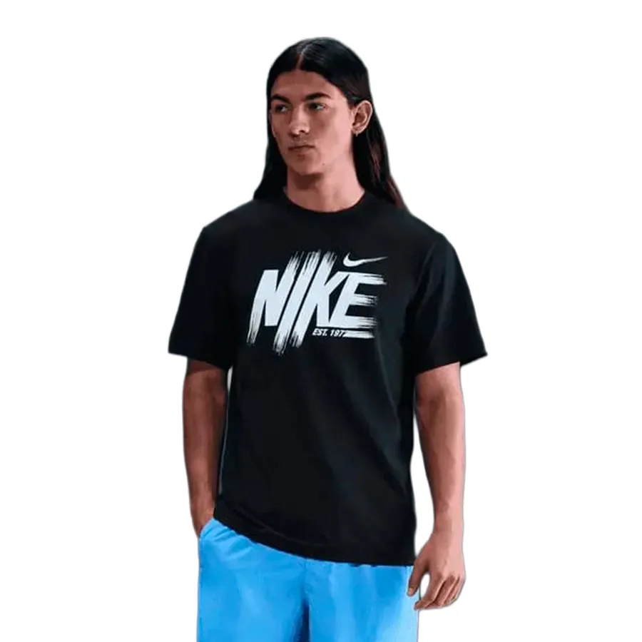 Imagen 0 de 4 de Remera Nike Hyverse-NEGRO