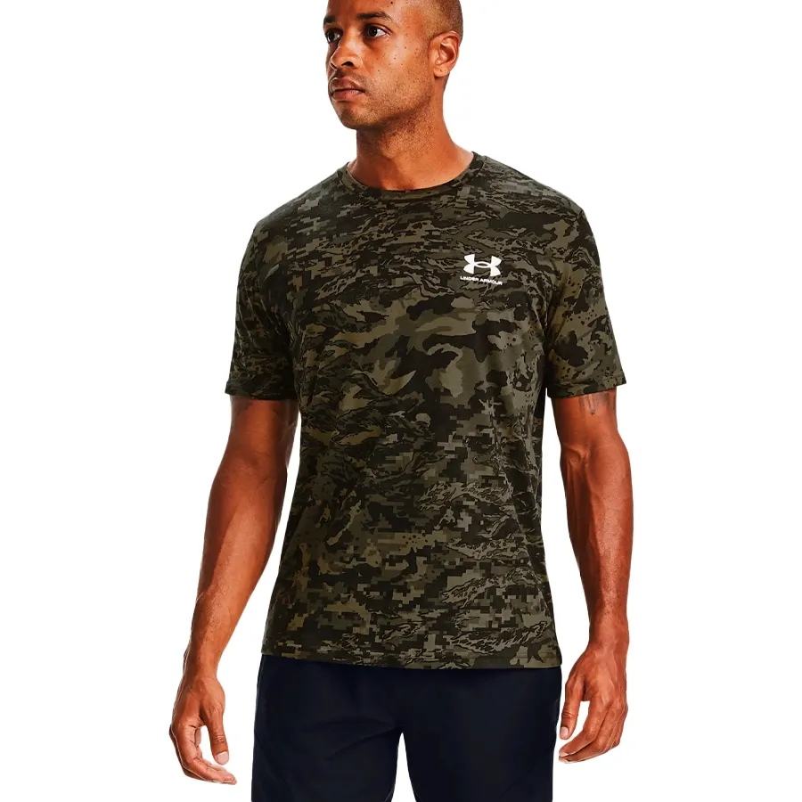 Imagen 0 de 4 de Remera Under Armour ABC-CAMUFLADO/VERDE MUSGO