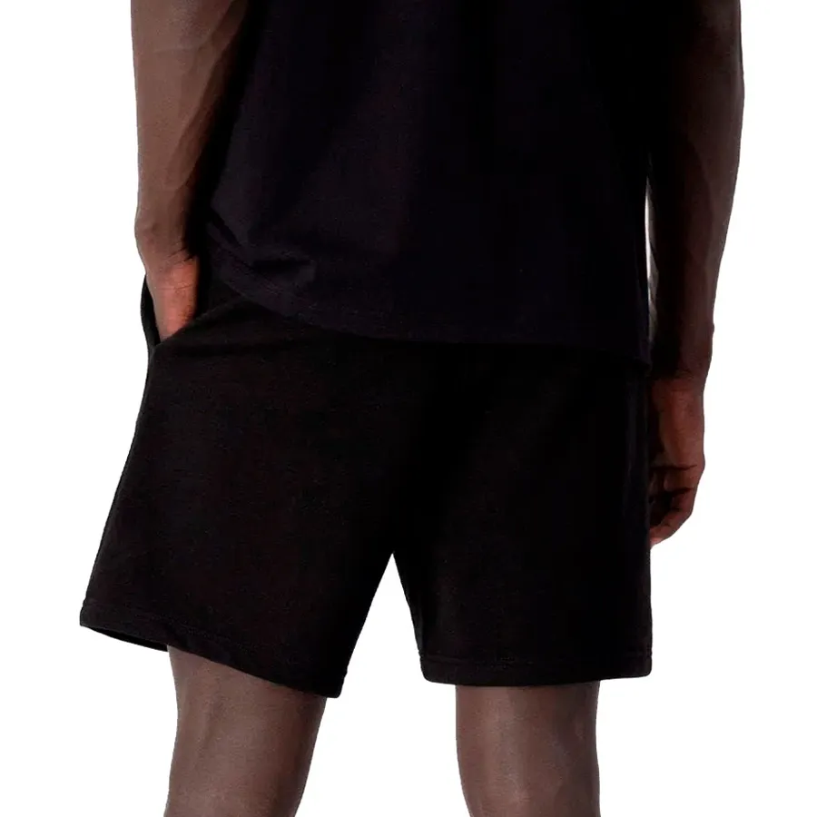 Imagen 2 de 3 de Shorts Champion Logo-NEGRO