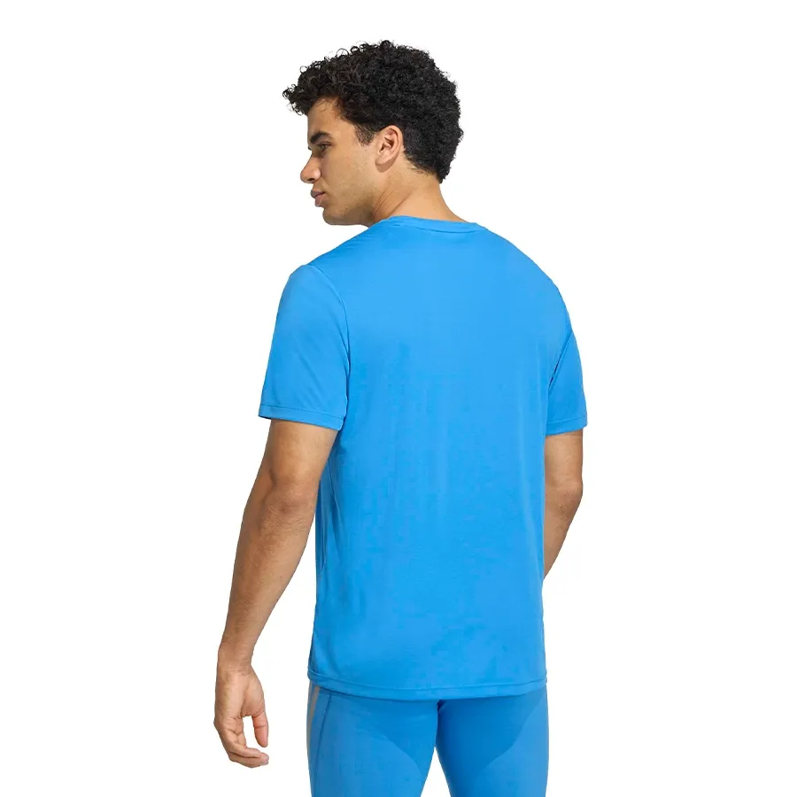 Imagen 1 de 5 de Remera adidas Adi365 Essentials-CELESTE