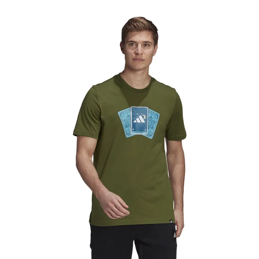 Imagen 0 de 5 de Remera adidas Badge of Sport Tarot-VERDE