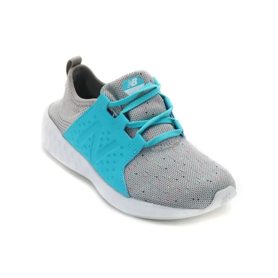 Imagen 0 de 3 de Zapatillas New Balance Kj Cruzs Junior-GRIS/CELESTE