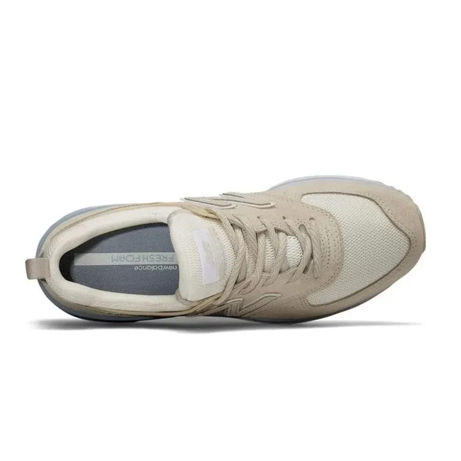 Imagen 1 de 4 de Zapatillas New Balance 574-BEIGE