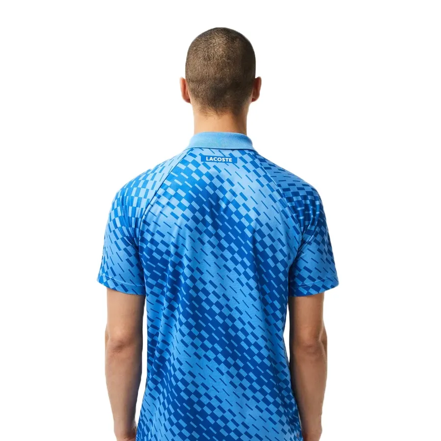 Imagen 2 de 6 de Remera Lacoste Novak Djokovic-CELESTE/AZUL