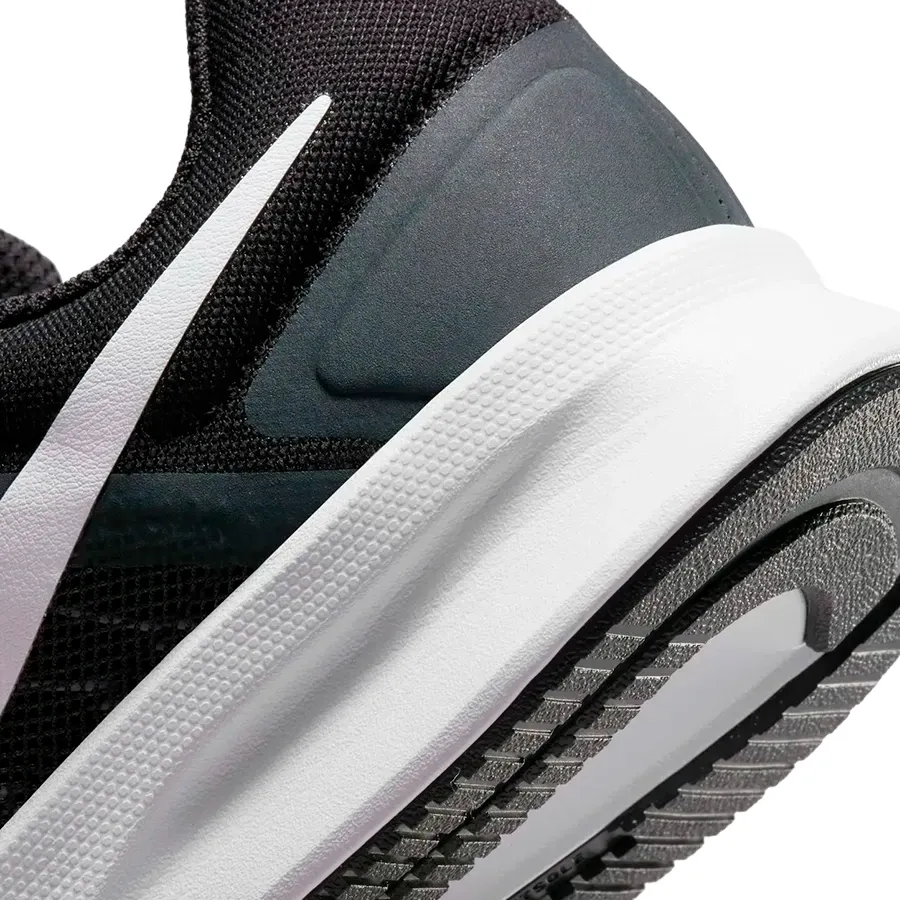 Imagen 6 de 7 de Zapatillas Nike Run Swift 3-NEGRO/BLANCO