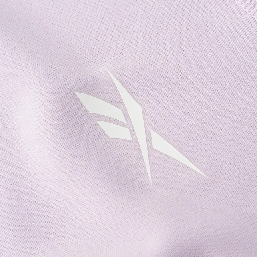 Imagen 3 de 4 de Remera Reebok Digital Gleam-LILA
