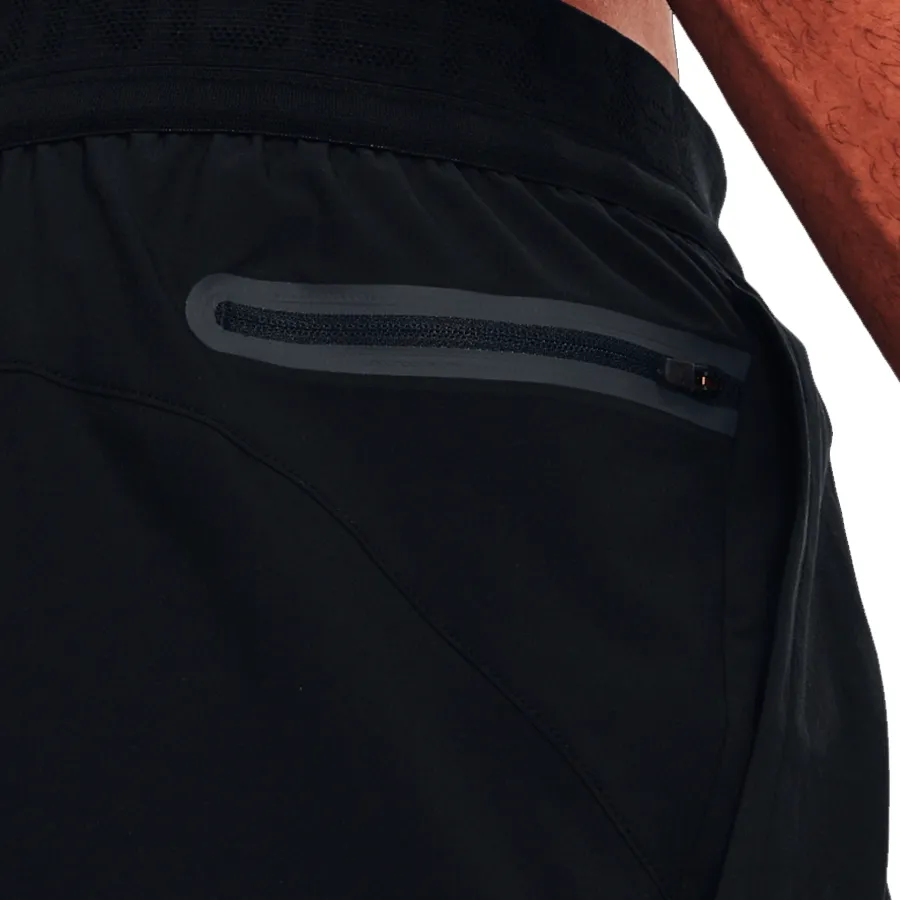 Imagen 2 de 4 de Shorts Under Armour Peak Woven-NEGRO