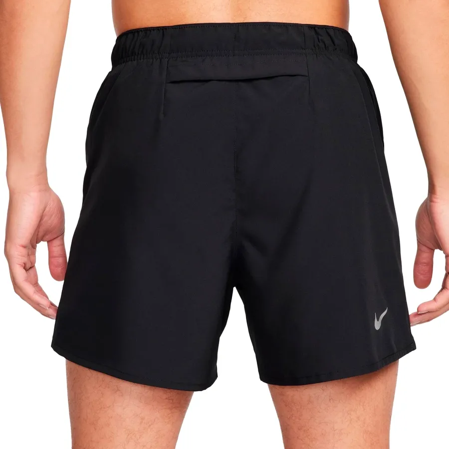 Imagen 1 de 6 de Short Nike Dri-Fit Challenger Flash-NEGRO