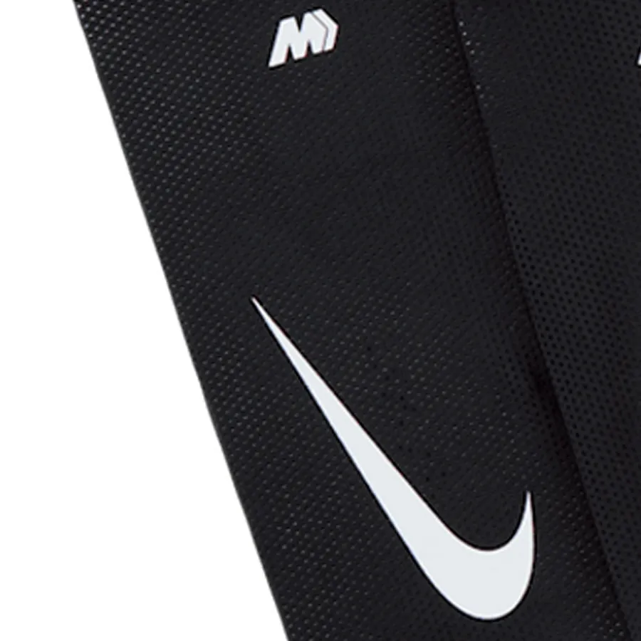 Imagen 2 de 3 de Canilleras Nike Mercurial Lite SuperLock-CORAL FLUOR/NEGRO