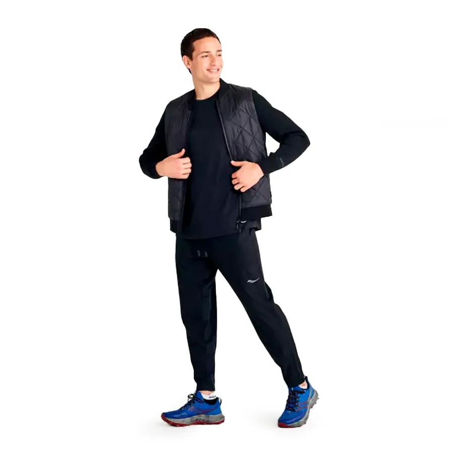 Imagen 6 de 7 de Campera Saucony Boulder Oysterpuff-NEGRO