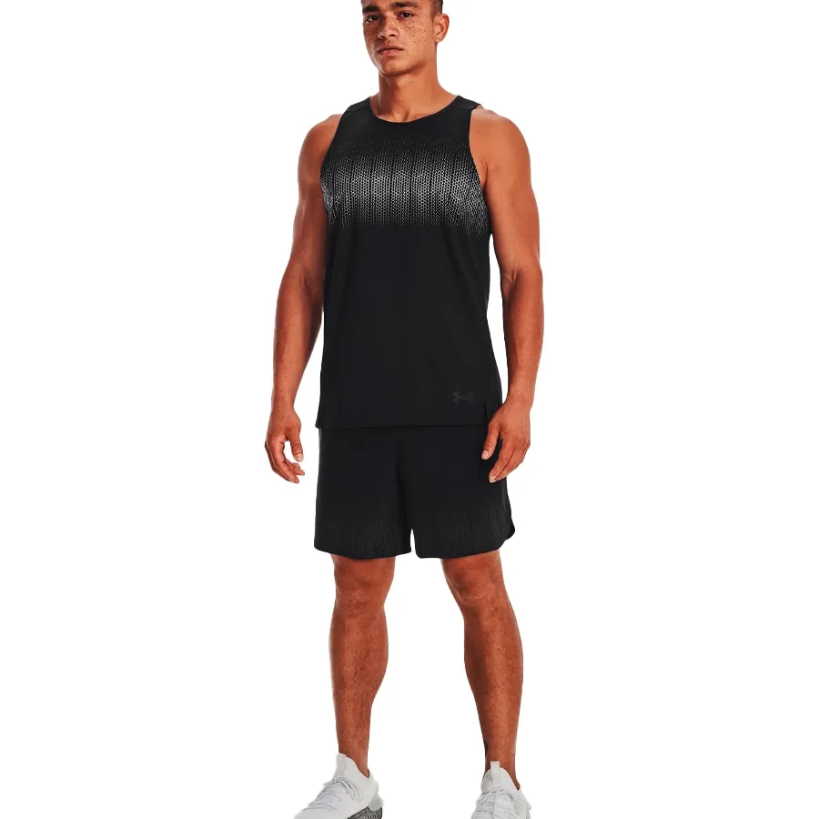 Imagen 4 de 8 de Shorts Under Armour Short  Print Peak-NEGRO