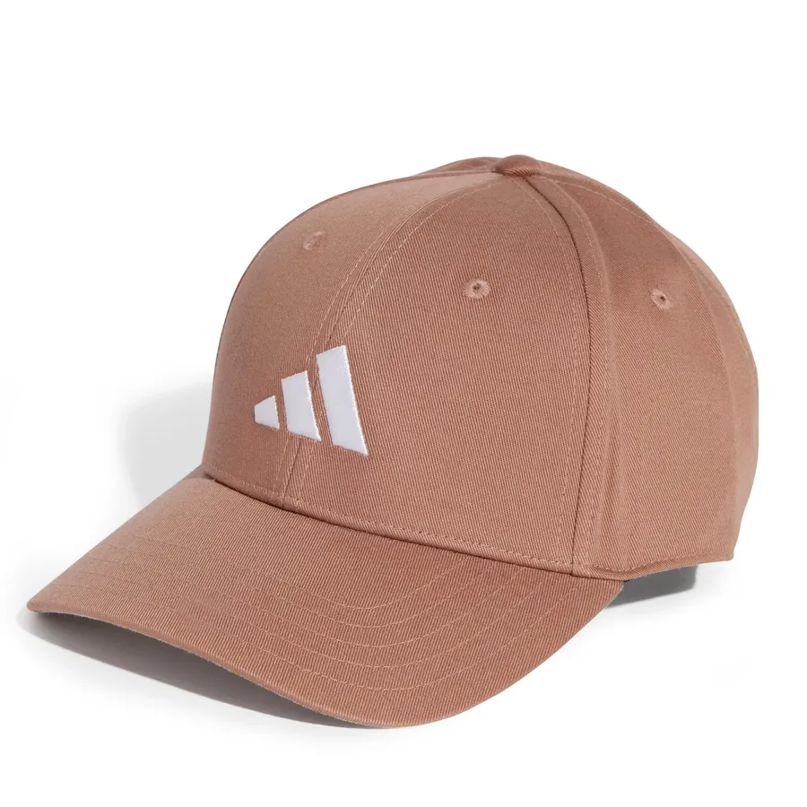 Imagen 0 de 4 de Gorra adidas New Logo-MARRON/BLANCO