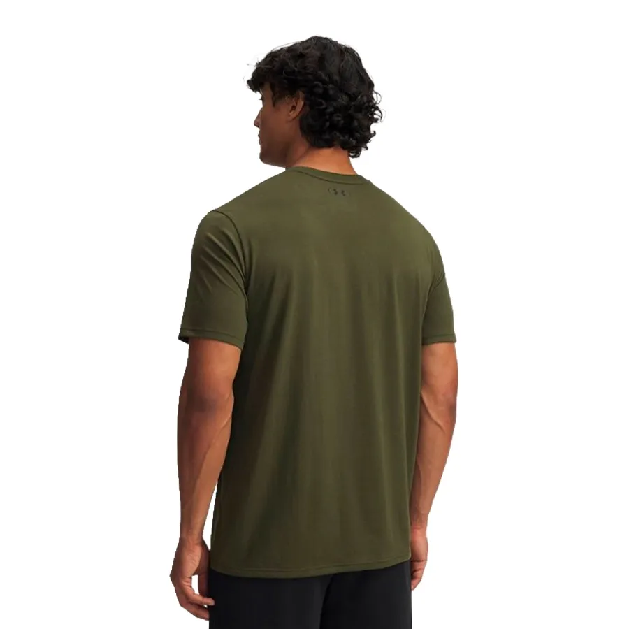 Imagen 1 de 2 de Remera Under Armour Project Rock Brahama Bull-VERDE MUSGO