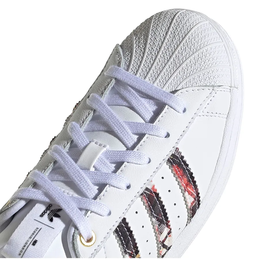 Imagen 4 de 5 de Zapatillas adidas originals Superstar W-BLANCO/DORADO