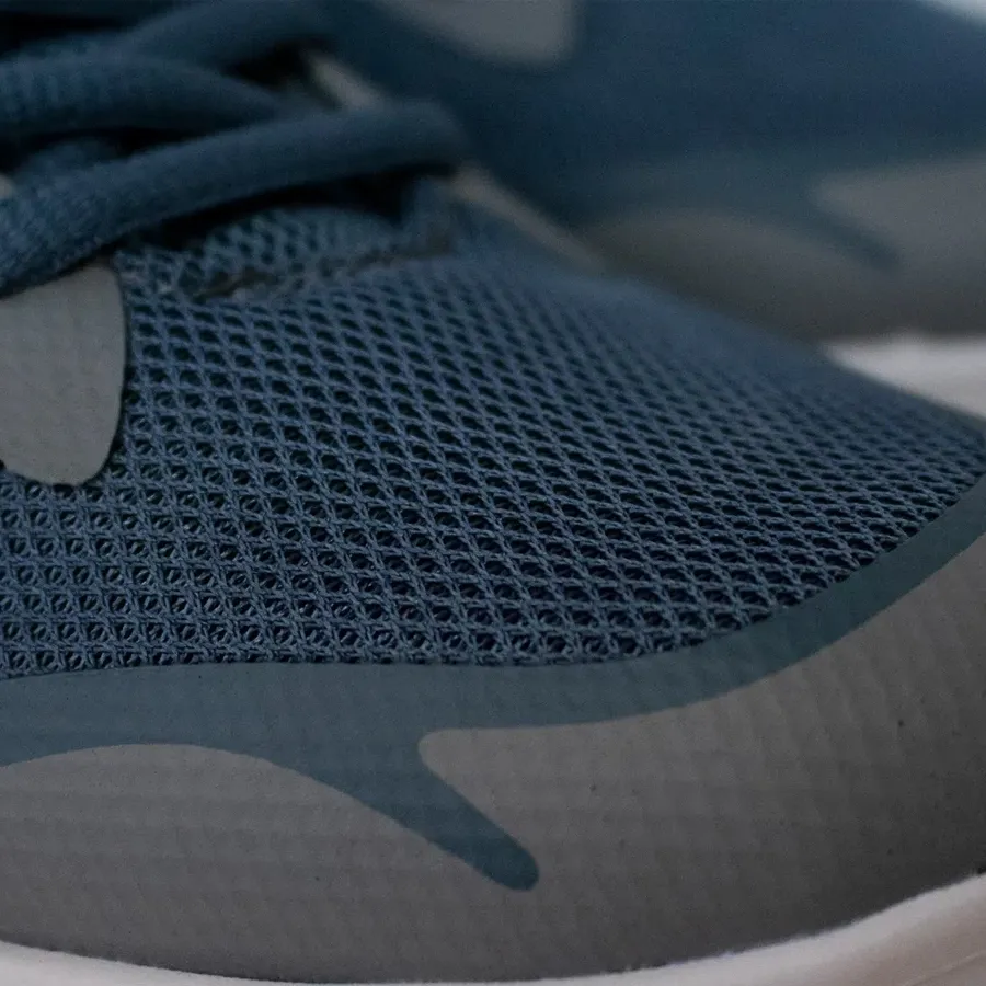 Imagen 2 de 4 de Zapatillas Atomik Firmi 22-GRIS/AZUL