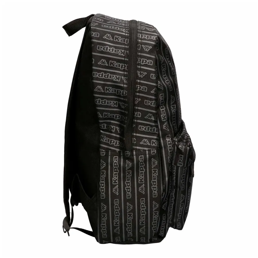 Imagen 1 de 4 de Mochila Kappa Logo Chansey-NEGRO
