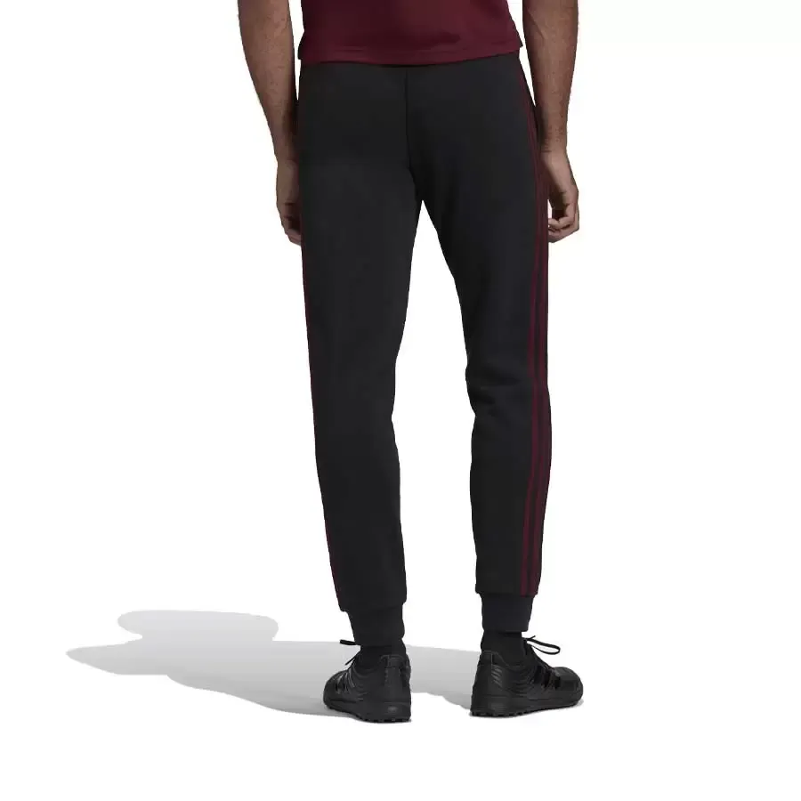 Imagen 3 de 4 de Pantalón adidas 3 Stripes River Plate-NEGRO