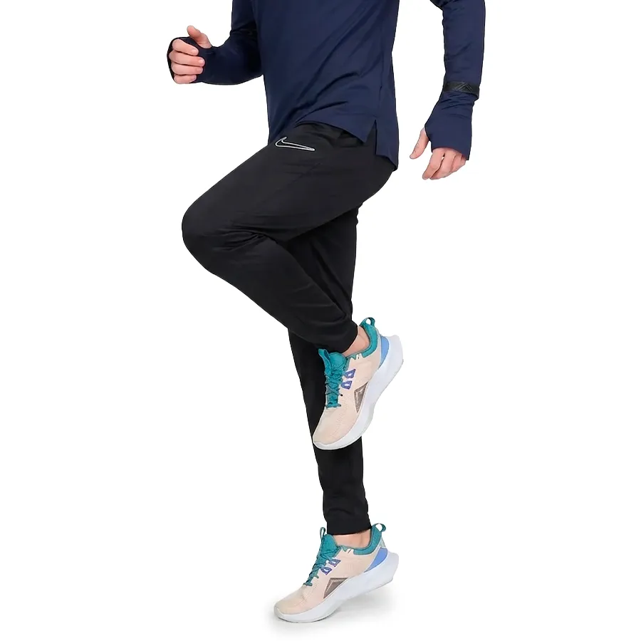 Imagen 1 de 6 de Pantalón Nike Dri-FIT Academy 23-NEGRO