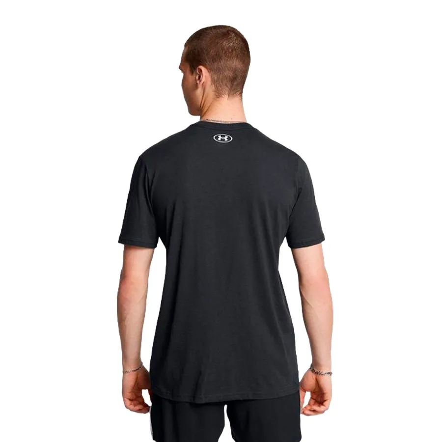 Imagen 1 de 4 de Remera Under Armour Project Rock Rspct SS-NEGRO
