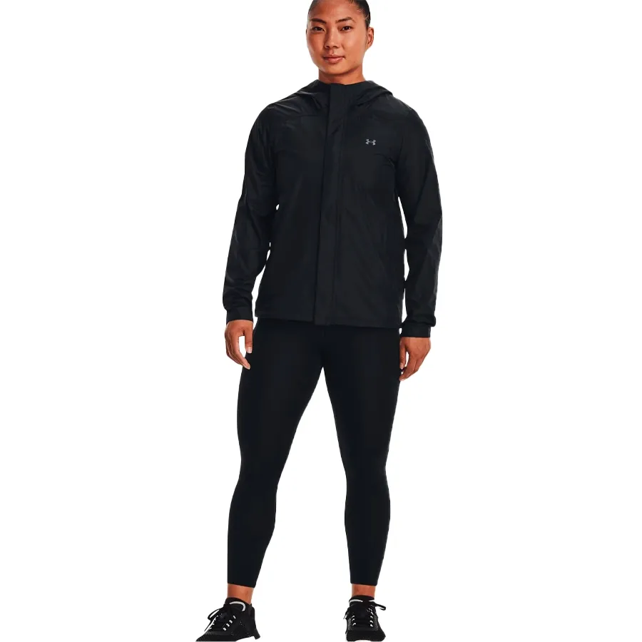 Imagen 2 de 7 de Campera Under Armour Stormproof Cloudstrike 2.0-NEGRO