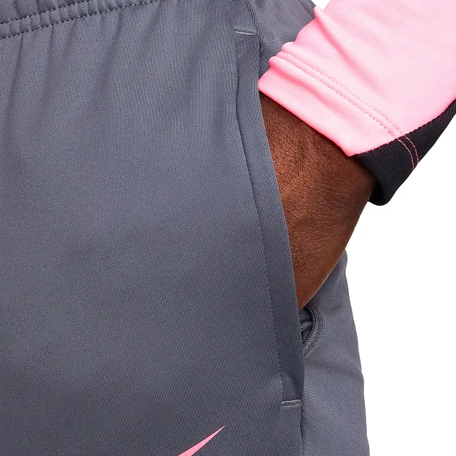 Imagen 2 de 5 de Pantalón Nike Strike-GRIS