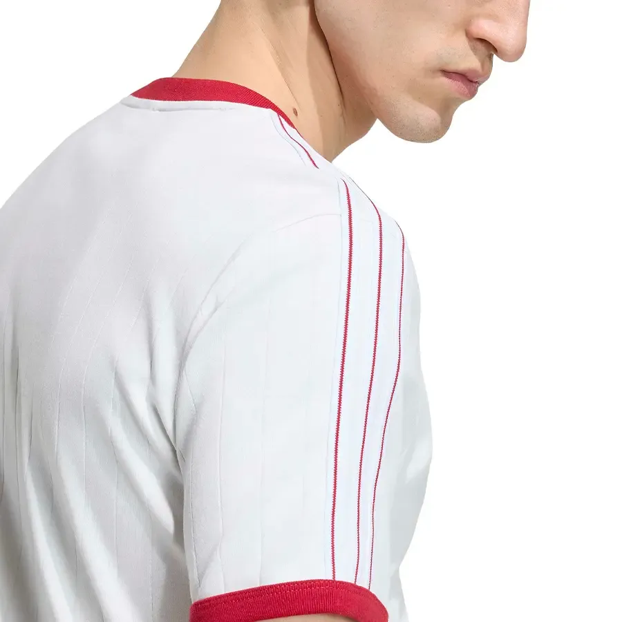 Imagen 4 de 5 de Remera adidas originals Drop Needle 3 Tiras-BLANCO/ROJO