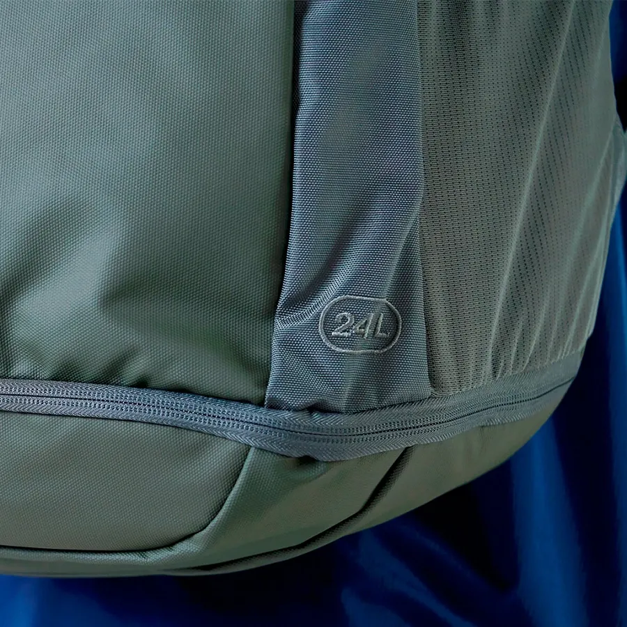 Imagen 5 de 6 de Mochila Saucony Hurricane 24Lt-OLIVA