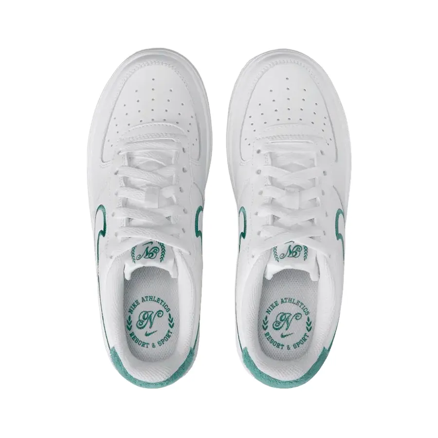 Imagen 3 de 8 de Zapatillas Nike Air Force 1 LV8-BLANCO/VERDE