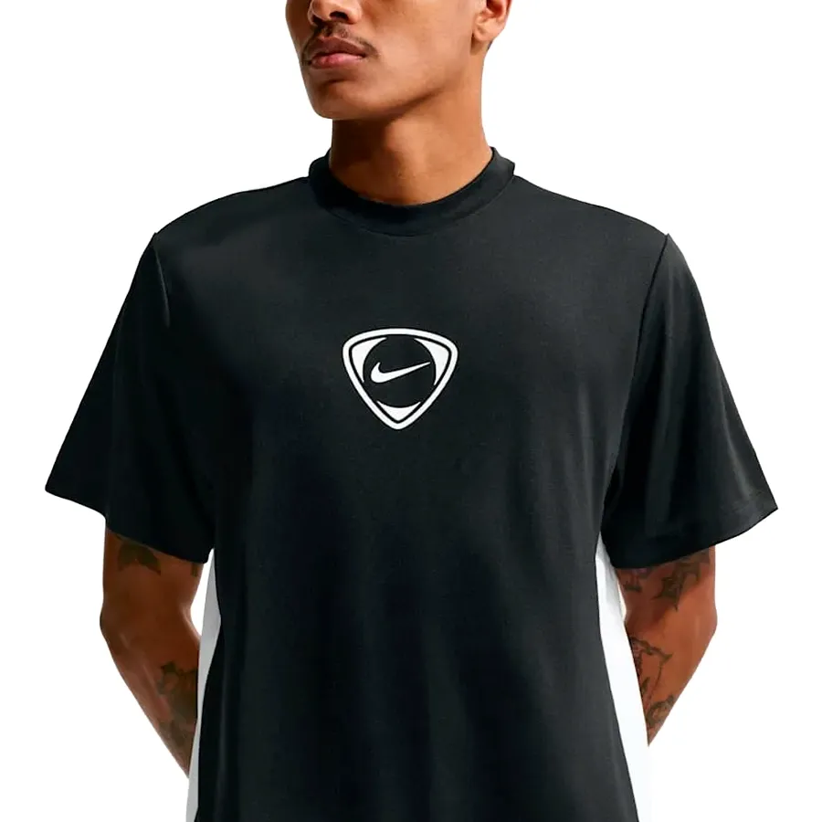 Imagen 2 de 3 de Remera Nike Academy+-NEGRO