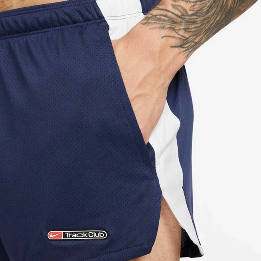 Imagen 2 de 6 de Shorts Nike Track Club-MARINO/BLANCO