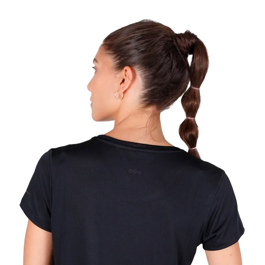 Imagen 2 de 5 de Remera Saucony Stopwatch-NEGRO