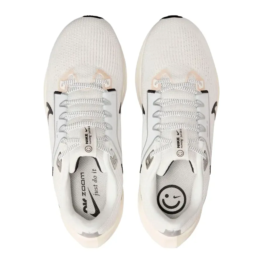 Imagen 3 de 8 de Zapatillas Nike Pegasus 40-CRUDO/NEGRO