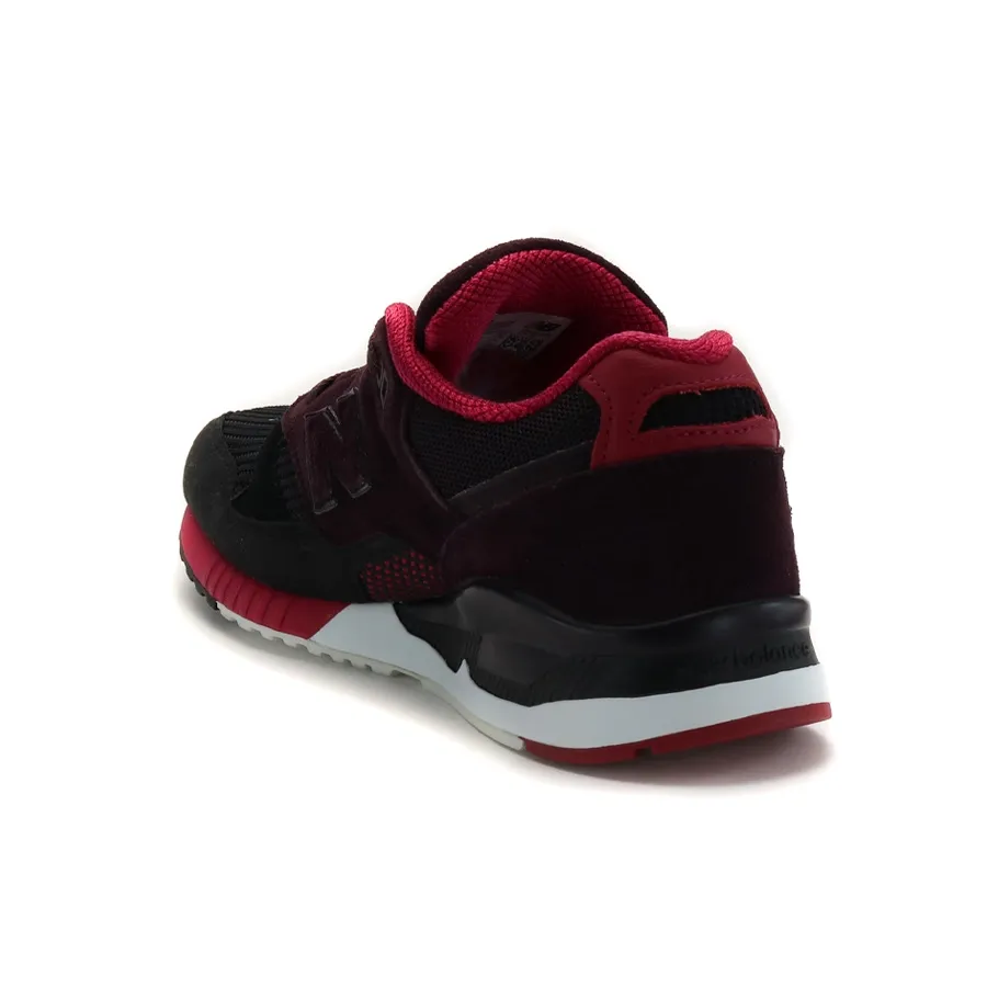 Imagen 1 de 3 de Zapatillas New Balance 530-NEGRO/BORDO
