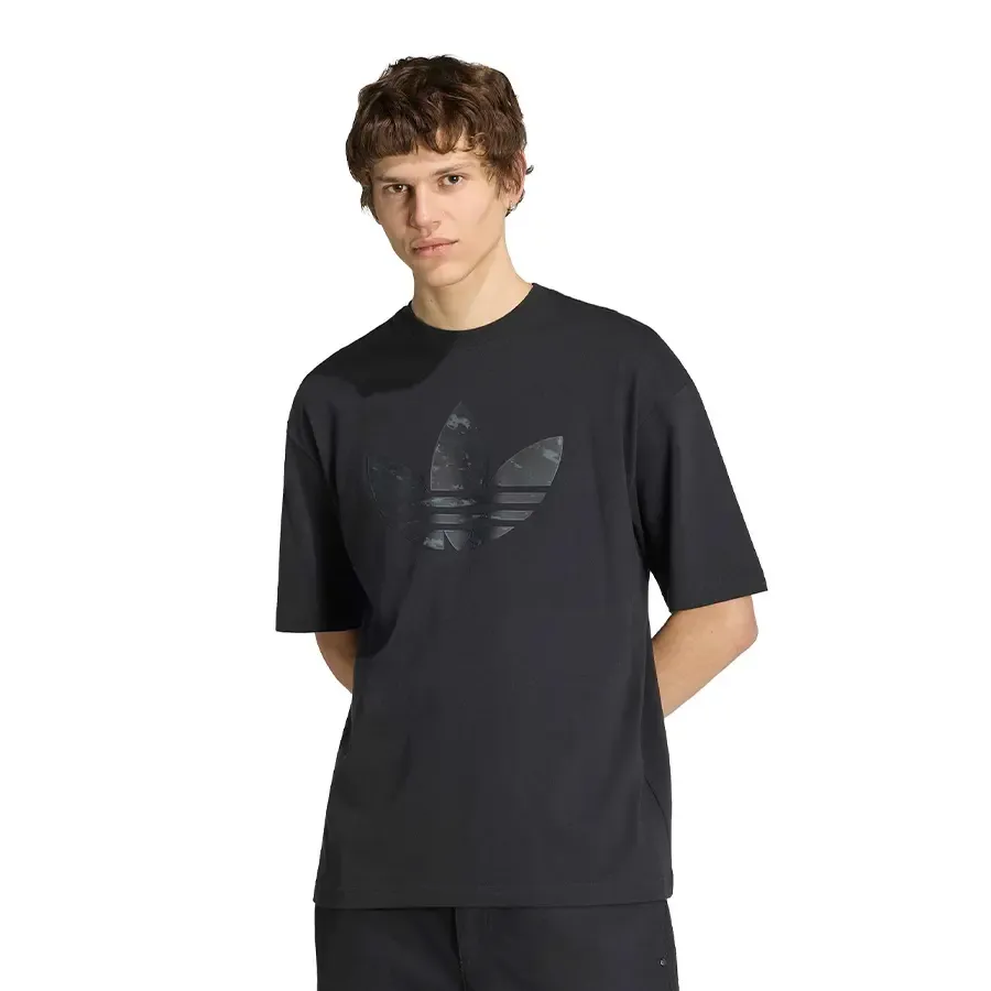 Imagen 0 de 5 de Remera adidas originals Camo 2 Infill Trifolio-NEGRO