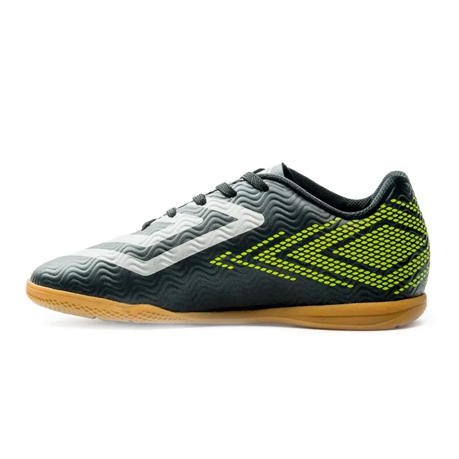 Imagen 1 de 6 de Botines Umbro Sala Ultraskin Jr-NEGRO/PLATA/LIMA