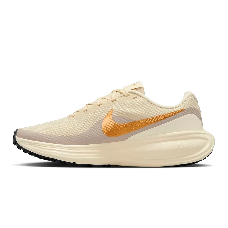 Imagen 1 de 5 de Zapatillas Nike Revolution 8-NATURAL/AMBAR