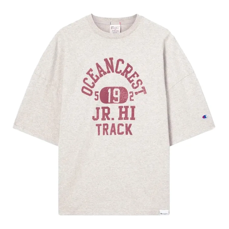 Imagen 2 de 4 de Remera Champion Time Capsule-GRIS/BORDO