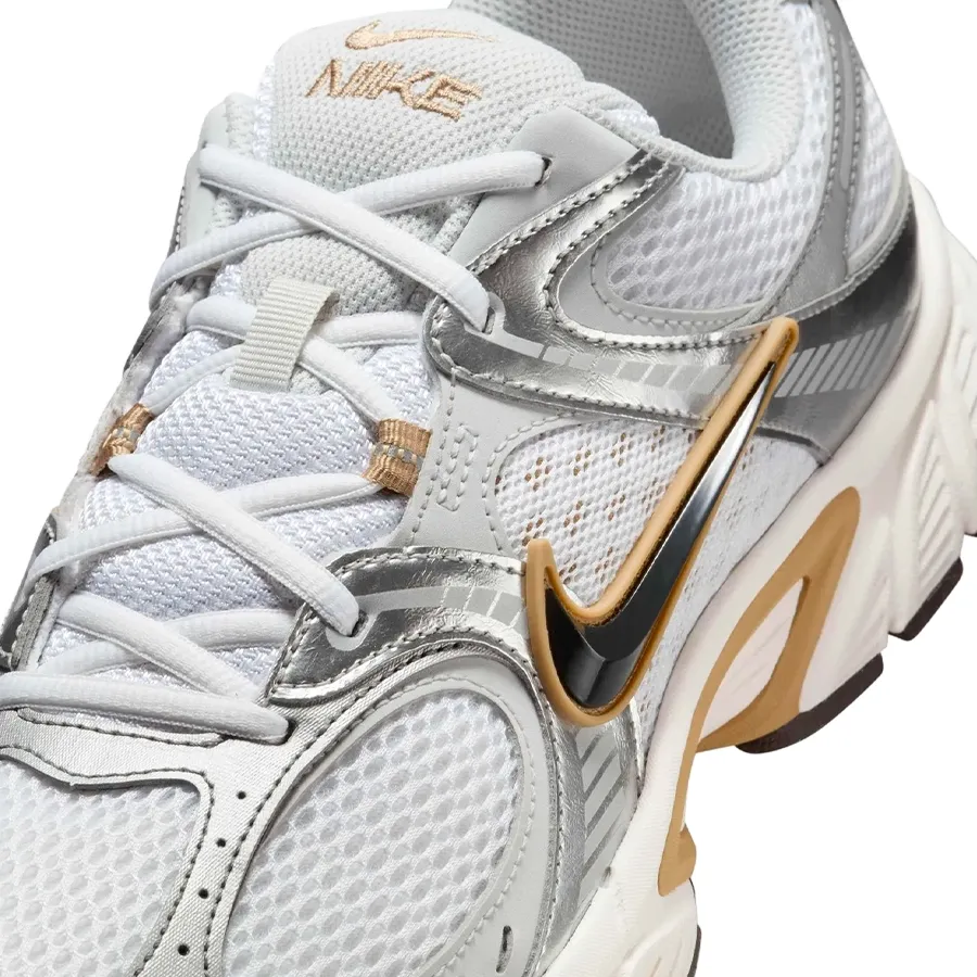Imagen 6 de 8 de Zapatillas Nike V5 Rnr-BLANCO/PLATA/DORADO