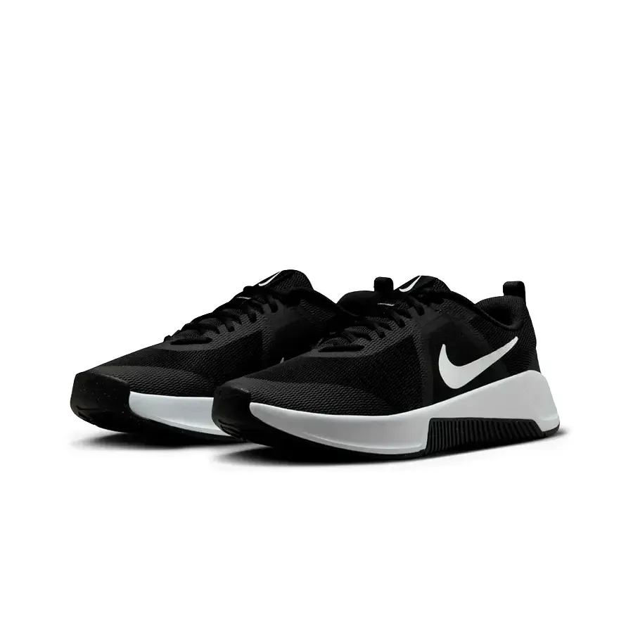 Imagen 1 de 8 de Zapatillas Nike Mc Trainer 3-NEGRO/BLANCO