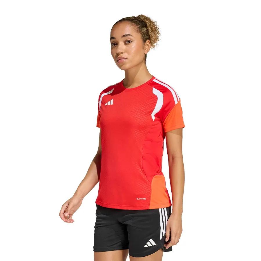 Imagen 0 de 6 de Camiseta adidas Tiro 26 Competition-ROJO/NARANJA