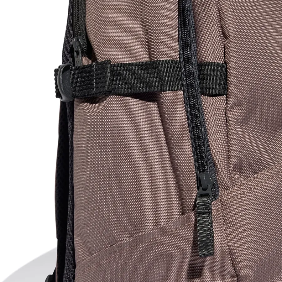 Imagen 3 de 4 de Mochila adidas Utility 3D Shape-MARRON/NEGRO